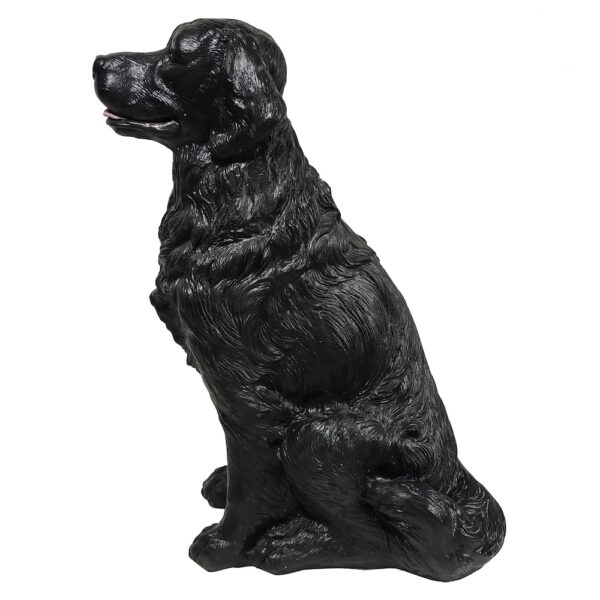 Max Lab Statue - Image 3
