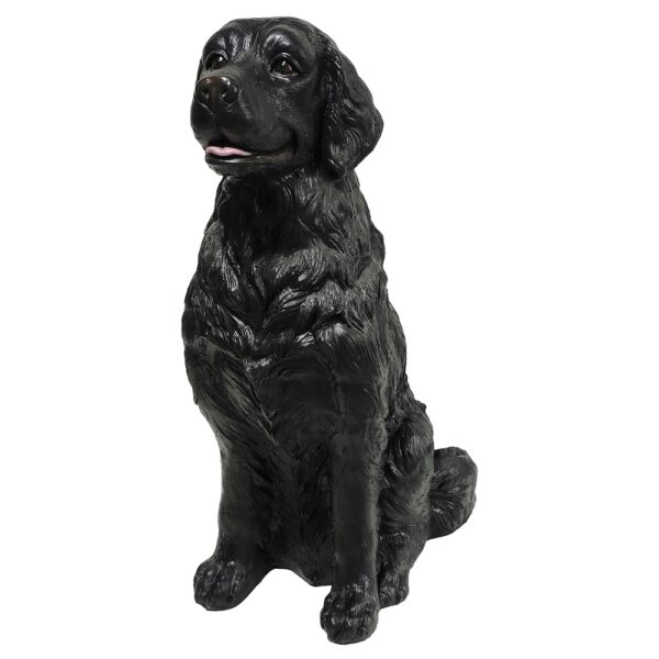 Max Lab Statue